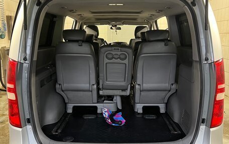 Hyundai Grand Starex Grand Starex I рестайлинг 2, 2009 год, 1 540 000 рублей, 28 фотография