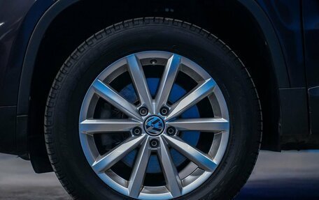 Volkswagen Tiguan I, 2015 год, 1 360 000 рублей, 10 фотография