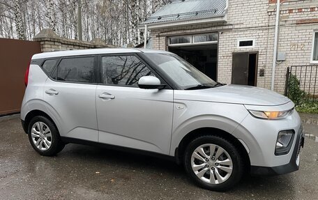 KIA Soul III, 2021 год, 1 590 000 рублей, 5 фотография