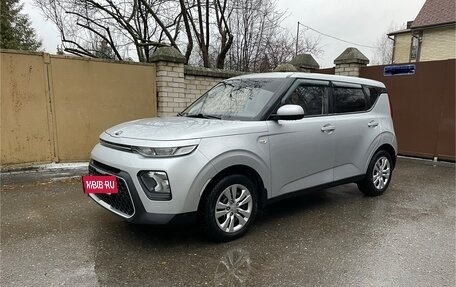 KIA Soul III, 2021 год, 1 590 000 рублей, 3 фотография