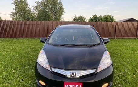Honda Fit Shuttle I рестайлинг, 2012 год, 900 000 рублей, 1 фотография