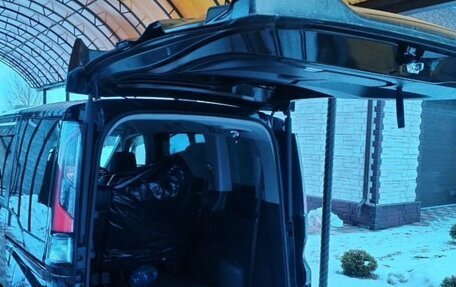 Honda Stepwgn IV, 2017 год, 2 350 000 рублей, 16 фотография