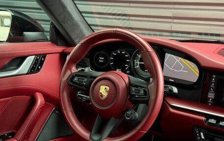 Porsche 911, 2020 год, 25 000 000 рублей, 16 фотография