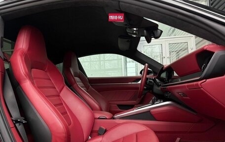 Porsche 911, 2020 год, 25 000 000 рублей, 18 фотография