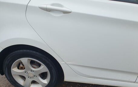 Hyundai Solaris II рестайлинг, 2016 год, 990 000 рублей, 16 фотография