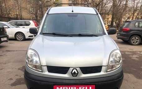 Renault Kangoo II рестайлинг, 2004 год, 465 000 рублей, 2 фотография