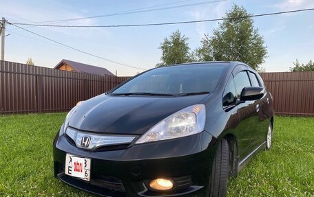 Honda Fit Shuttle I рестайлинг, 2012 год, 900 000 рублей, 3 фотография