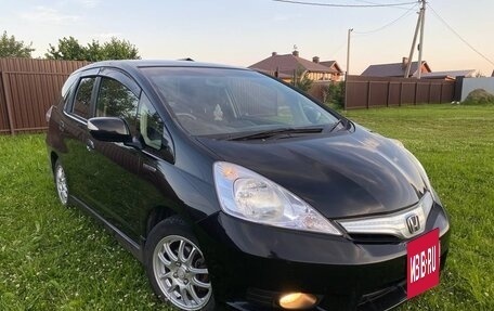 Honda Fit Shuttle I рестайлинг, 2012 год, 900 000 рублей, 2 фотография