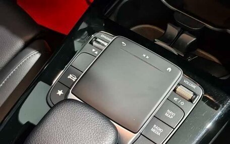 Mercedes-Benz A-Класс, 2021 год, 1 860 000 рублей, 9 фотография