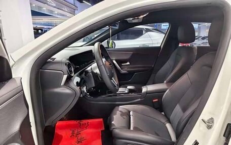 Mercedes-Benz A-Класс, 2021 год, 1 860 000 рублей, 17 фотография