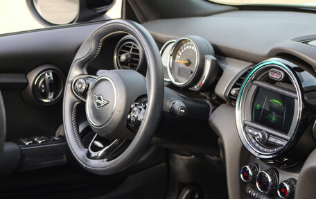 MINI Cabrio, 2020 год, 3 400 000 рублей, 6 фотография