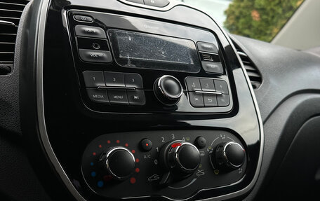 Renault Kaptur I рестайлинг, 2019 год, 1 490 000 рублей, 21 фотография