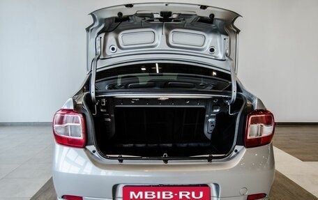 Renault Logan II, 2018 год, 800 000 рублей, 20 фотография