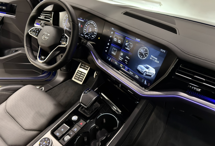 Volkswagen Touareg III, 2022 год, 5 450 000 рублей, 16 фотография