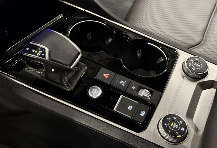 Volkswagen Touareg III, 2022 год, 5 450 000 рублей, 28 фотография