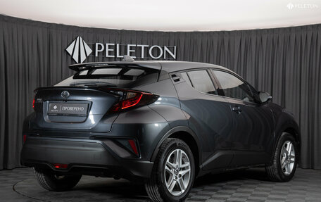 Toyota C-HR I рестайлинг, 2020 год, 2 610 000 рублей, 5 фотография