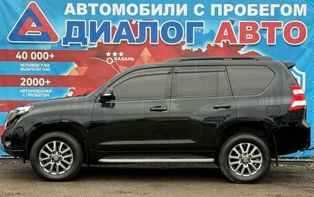 Toyota Land Cruiser Prado 150 рестайлинг 2, 2017 год, 3 669 000 рублей, 6 фотография
