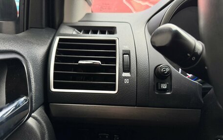 Toyota Land Cruiser Prado 150 рестайлинг 2, 2017 год, 3 669 000 рублей, 14 фотография