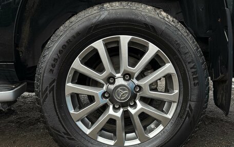 Toyota Land Cruiser Prado 150 рестайлинг 2, 2017 год, 3 669 000 рублей, 11 фотография