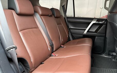 Toyota Land Cruiser Prado 150 рестайлинг 2, 2017 год, 3 669 000 рублей, 22 фотография