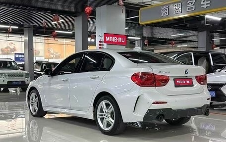 BMW 1 серия, 2021 год, 1 860 000 рублей, 5 фотография