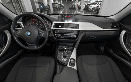 BMW 3 серия, 2016 год, 1 570 000 рублей, 8 фотография