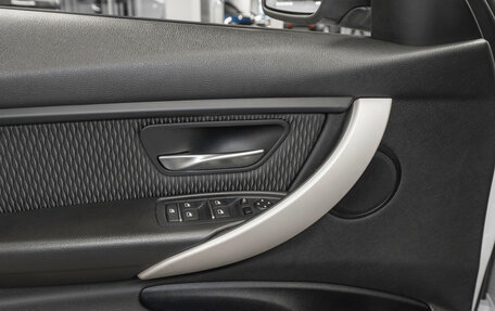 BMW 3 серия, 2016 год, 1 570 000 рублей, 17 фотография