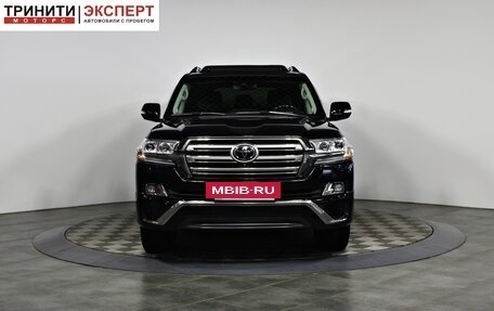 Toyota Land Cruiser 200, 2016 год, 5 390 000 рублей, 2 фотография