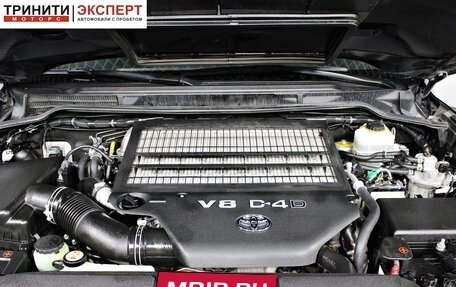 Toyota Land Cruiser 200, 2016 год, 5 390 000 рублей, 25 фотография