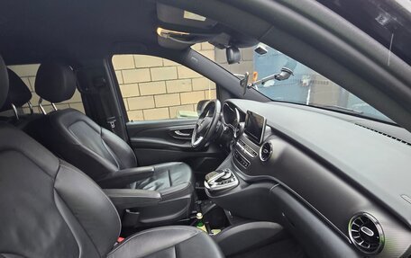 Mercedes-Benz V-Класс, 2019 год, 5 900 000 рублей, 5 фотография