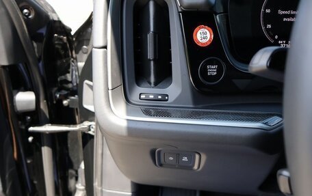 Porsche Cayenne III, 2024 год, 17 790 600 рублей, 25 фотография