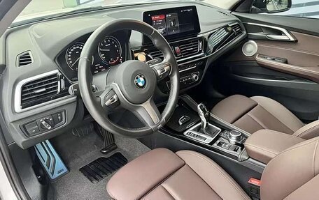 BMW 1 серия, 2021 год, 1 740 000 рублей, 8 фотография