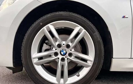 BMW 1 серия, 2021 год, 1 740 000 рублей, 5 фотография