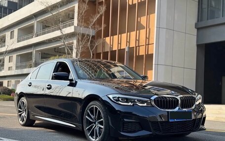 BMW 3 серия, 2022 год, 2 900 000 рублей, 1 фотография