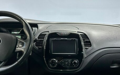 Renault Kaptur I рестайлинг, 2017 год, 1 463 000 рублей, 17 фотография