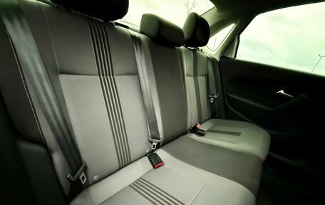 Volkswagen Polo VI (EU Market), 2016 год, 950 000 рублей, 18 фотография