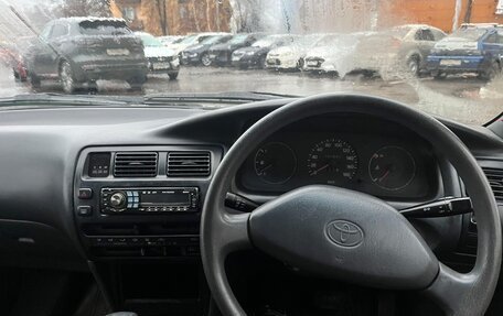 Toyota Corolla, 1998 год, 140 000 рублей, 3 фотография