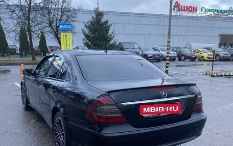 Mercedes-Benz E-Класс, 2006 год, 1 500 000 рублей, 3 фотография