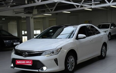 Toyota Camry, 2015 год, 1 400 000 рублей, 3 фотография