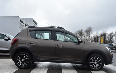 Renault Sandero II рестайлинг, 2021 год, 1 300 000 рублей, 10 фотография
