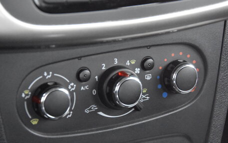 Renault Sandero II рестайлинг, 2021 год, 1 300 000 рублей, 24 фотография