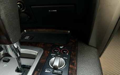 Toyota Land Cruiser 200, 2010 год, 3 400 000 рублей, 14 фотография