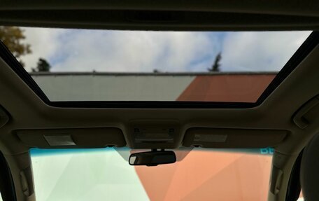 Toyota Land Cruiser 200, 2010 год, 3 400 000 рублей, 15 фотография