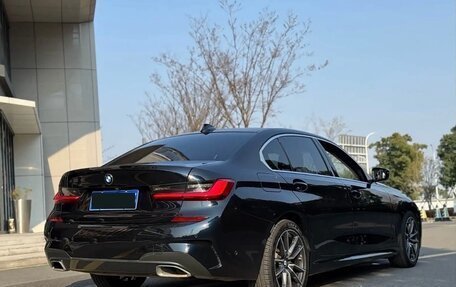 BMW 3 серия, 2022 год, 2 900 000 рублей, 5 фотография