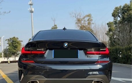 BMW 3 серия, 2022 год, 2 900 000 рублей, 6 фотография