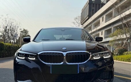 BMW 3 серия, 2022 год, 2 900 000 рублей, 2 фотография