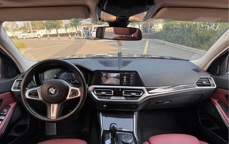 BMW 3 серия, 2022 год, 2 900 000 рублей, 11 фотография