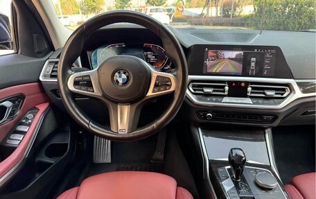 BMW 3 серия, 2022 год, 2 900 000 рублей, 10 фотография