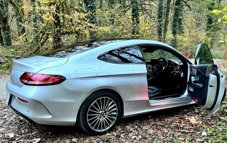 Mercedes-Benz C-Класс, 2017 год, 2 800 000 рублей, 3 фотография