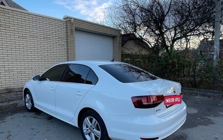 Volkswagen Jetta VI, 2016 год, 1 399 000 рублей, 3 фотография